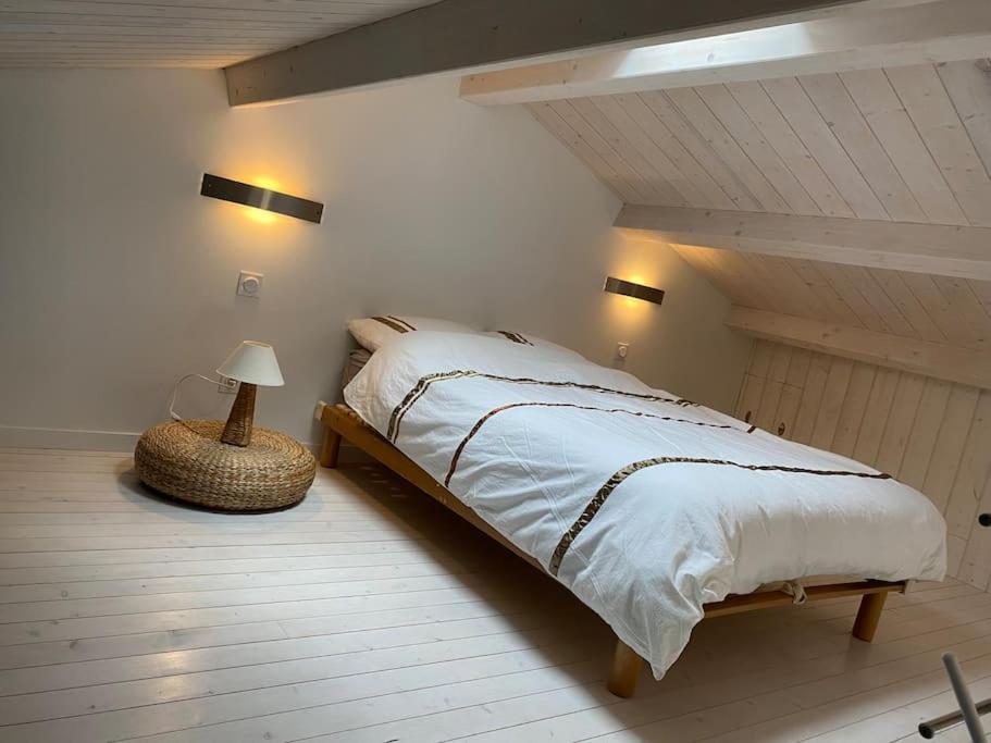 La Cabane De Lily - T2 Classe 3 Etoiles Rochefort  Exterior photo